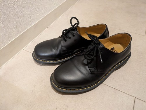 Scarpe martens fori - scarpe, dr.