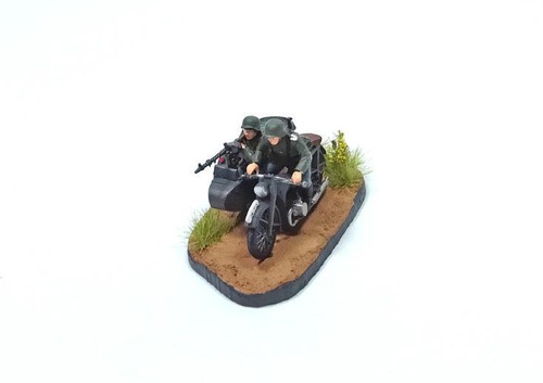 Zvezda 6142 moto tedesca - zvezda, 1/72