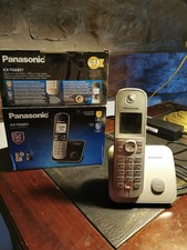 Panasonic KX TG6851JTB Telefono Cordless Digitale Unità Base e Ricevitore