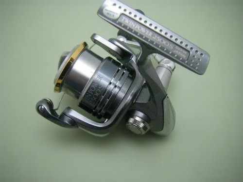 Shimano twin power 2500s - 08,