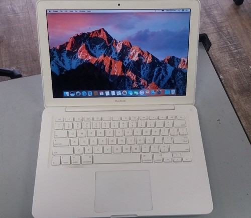 Apple macbook unibody 2009 - 13",