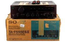 Sony TA-F555ESII Amplificatore