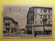 Mestre (Venezia). Piazzale Stazione e Via Piave.