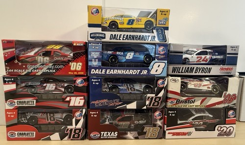 Nascar scale lot of 11 - 1:64,