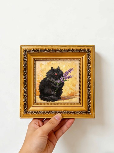 Soffice gatto nero - fiori, viola