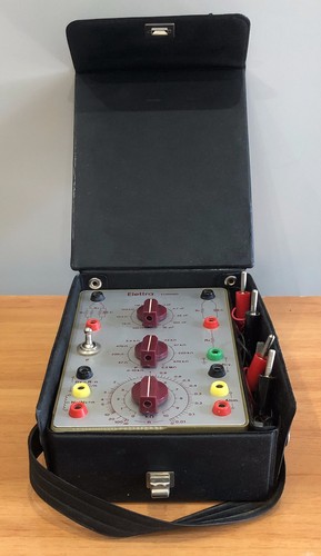 Tester prova circuiti scuola