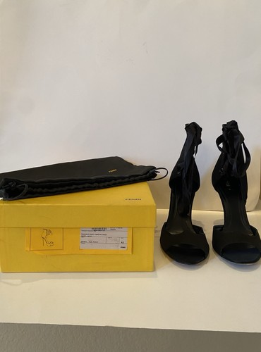 Fendi sandali stiletto raso