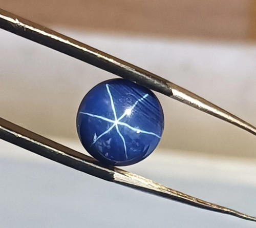 Cabochon zaffiro stella blu
