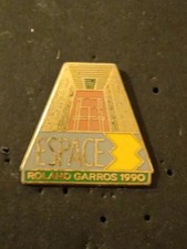 Pin roland garros fr3 - pin's,