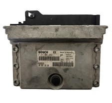 Peugeot 406 ECU / 0281001262 /
