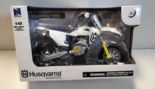 NEW RAY 1:12 DIE CAST MOTO