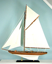 Yacht vela marinaio - a,