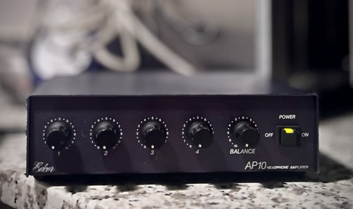 Amplificatore cuffie