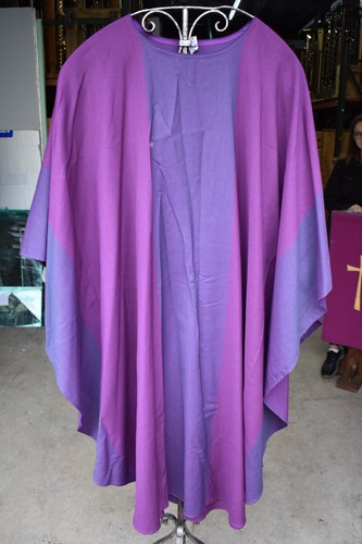 Nice older purple vestment - nice,