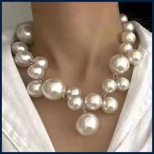Collana di perle iperbole