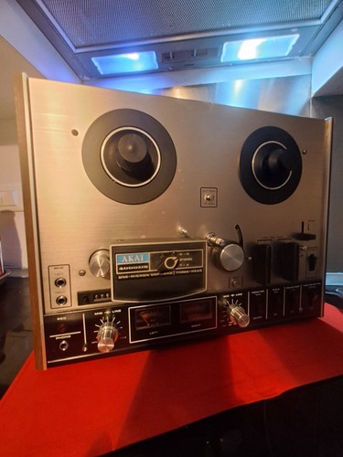 Akai 4000 - , ds