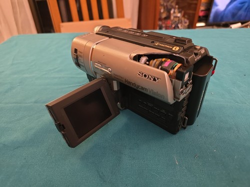 Sony handycam ccd - ccd-trv87e, pal