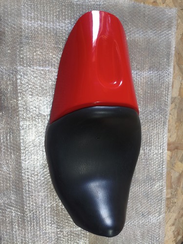 Selle rabaissée monoplace