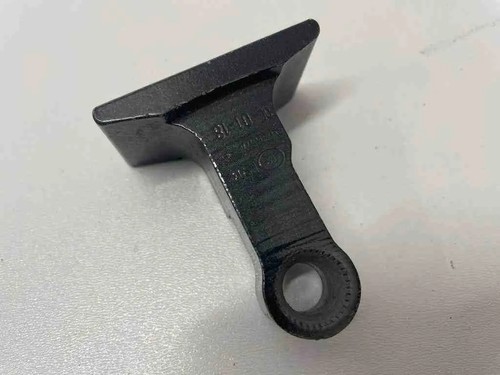 Cerniera porta anteriore