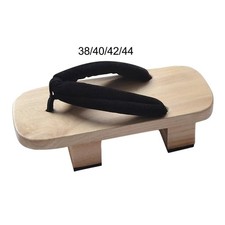 Zoccoli in legno giapponesi