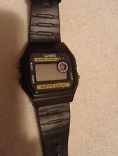 Orologio Casio F-94WA-9D Nero Digitale Base Sport Cronometro Sveglia Quadrato