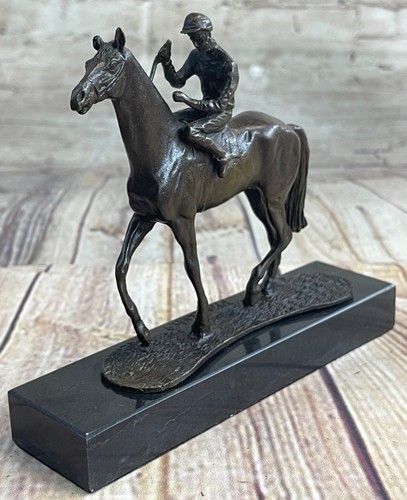 Scultura arte bronzo e - in,