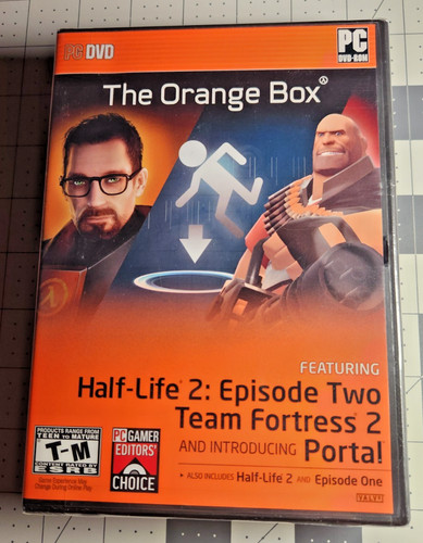 The orange box - box:, half-life
