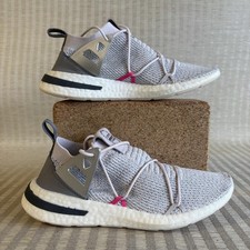 Scarpe Adidas Arkyn donna taglia 6,5 grigio rosa boost maglia sneakers corsa casual