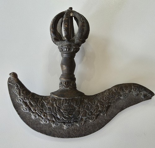 Antico coltello rituale