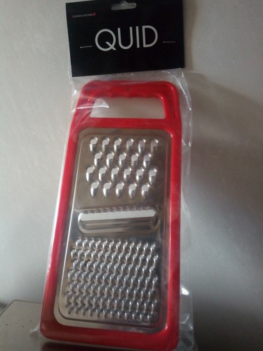 Grattugia alimenti con - grattugia,