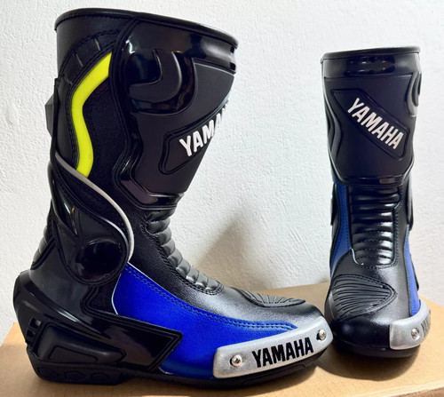 Yamaha courses bottes - courses, moto