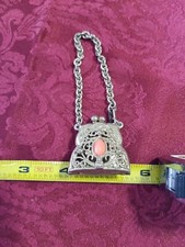 Medaglione stile borsa a mano