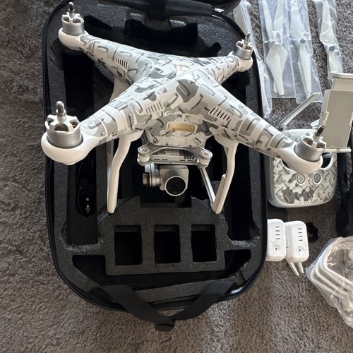 Dji phantom drone - phantom,