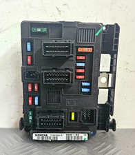 Centralina Portafusibili Citroen C4 Picasso S. 1 del 2006 cod. 9650618480-00