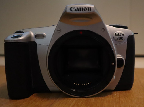 Fotocamera canon eos 300 - fotocamera,