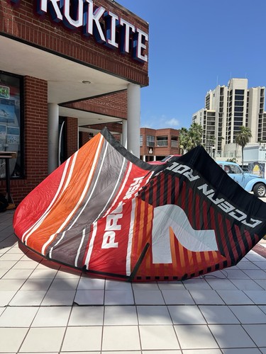 Aquilone kiteboarding ocean - da,