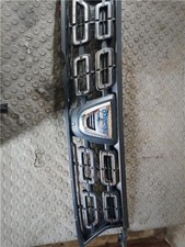 Griglia cofano Dacia duster ii