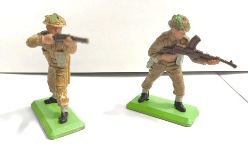 Soldatini britains deetail - 2,