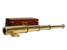 Antica scatola in legno con