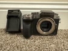Panasonic LUMIX G7 Mirrorless