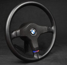 Volante restaurato BMW M
