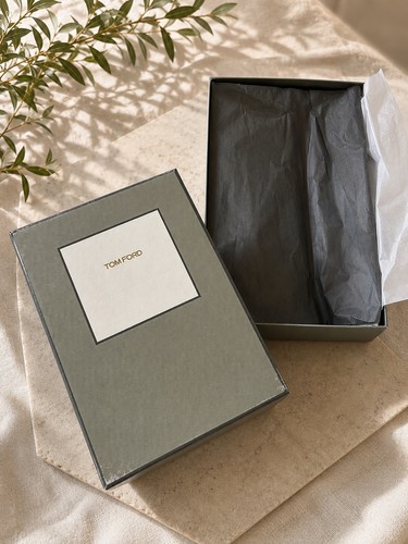 Autentica scatola regalo vuota