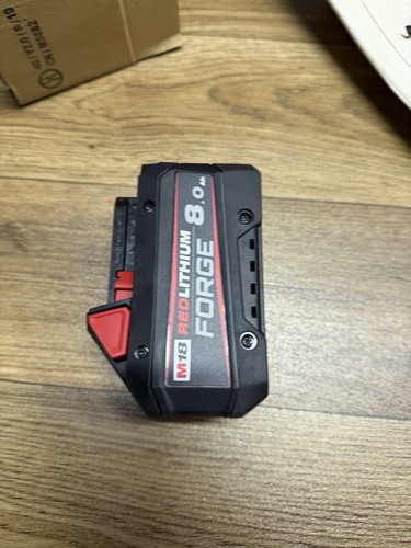 Milwaukee batteria 8ah - , forge