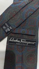 Cravatta Salvatore Ferragamo 100% Seta