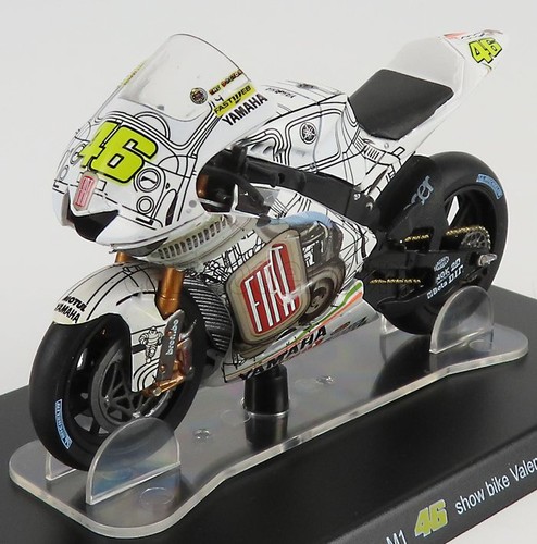 Edicola yamaha yzr m1 - -, yzr-m1