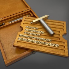 Stampo per timbri in pelle