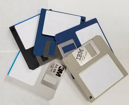 Confezione floppy disk - da,
