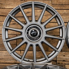 Cerchi in lega da 19 pollici