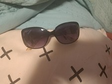 Gli occhiali indossati da Lady