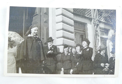 Croce rossa fotografia vintage - croce,